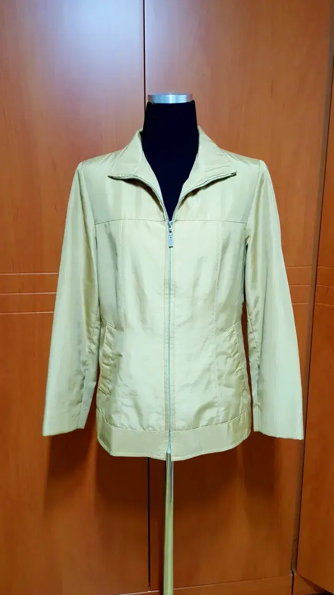 Women's Jacket M