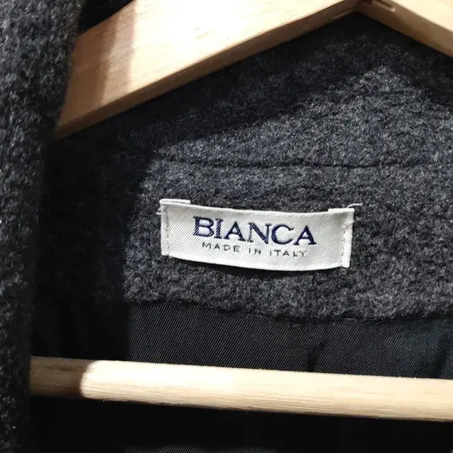 이태리산. made in italy BIANCA 캐시미어 코트 66 M