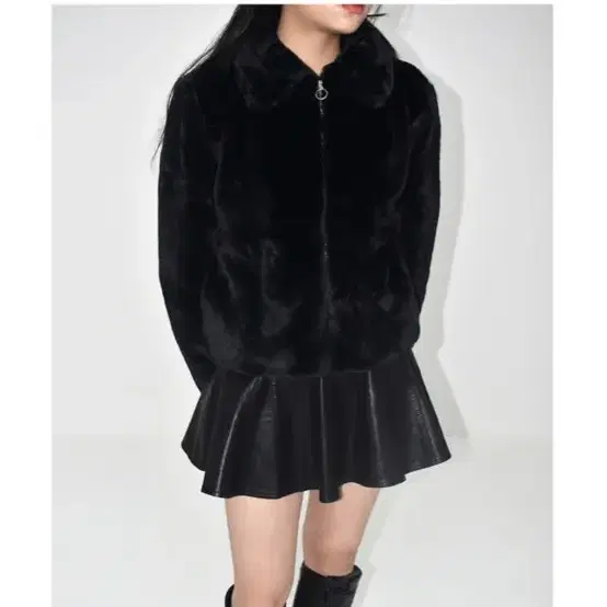 아쿠비클럽 Fur jacket