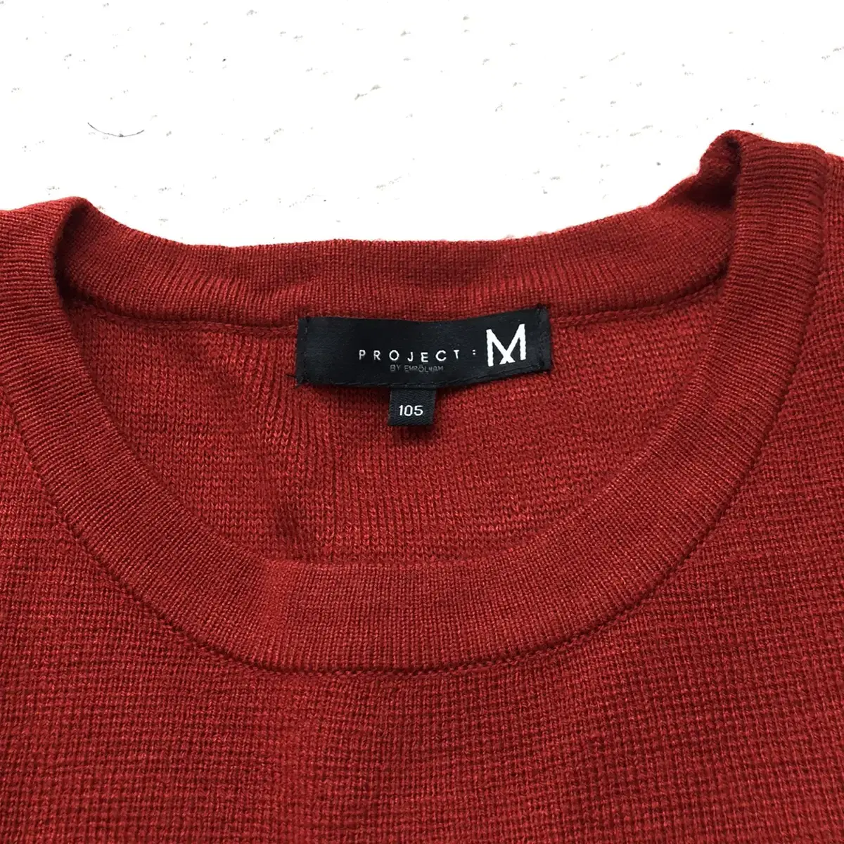 New product Red knit 100, 105 sizes