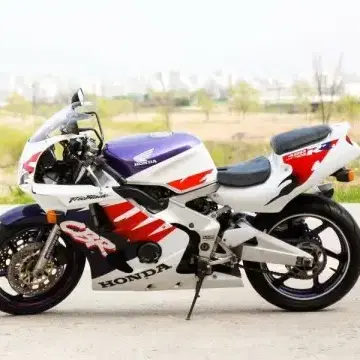 CBR400RR 삽니다.