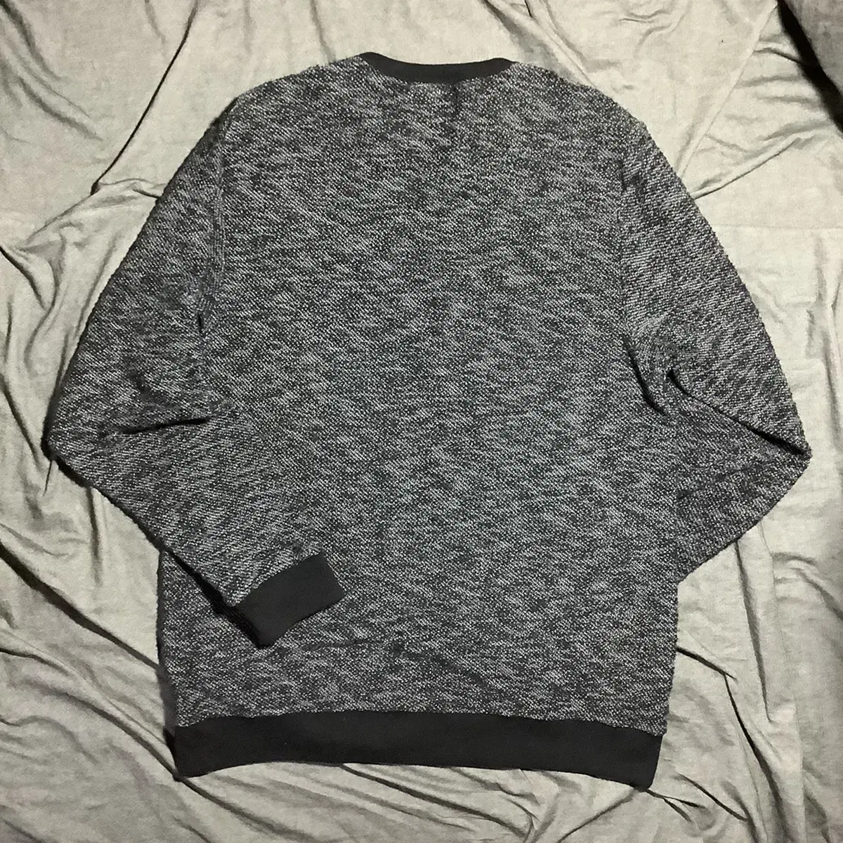 Old Navy round crewneck shirts Sz XXL