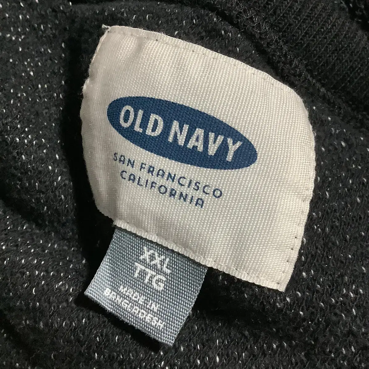 Old Navy round crewneck shirts Sz XXL