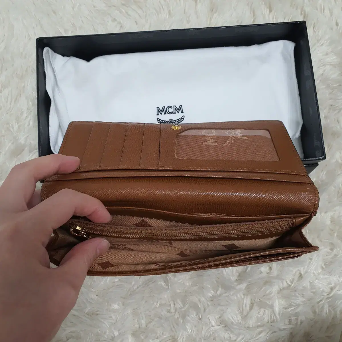 정품 mcm 장지갑