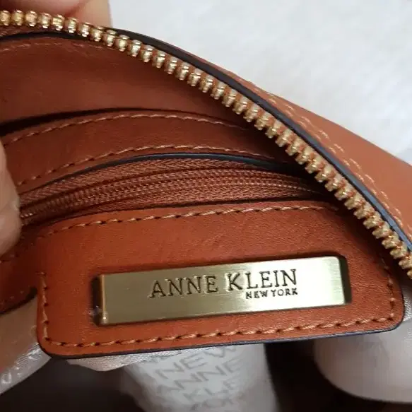 ANNE KLEIN 핸드백