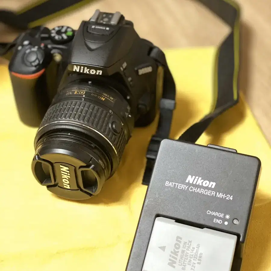 DSLR 니콘 D5500 + 18-55mm 렌즈 +고성능 메모리카드