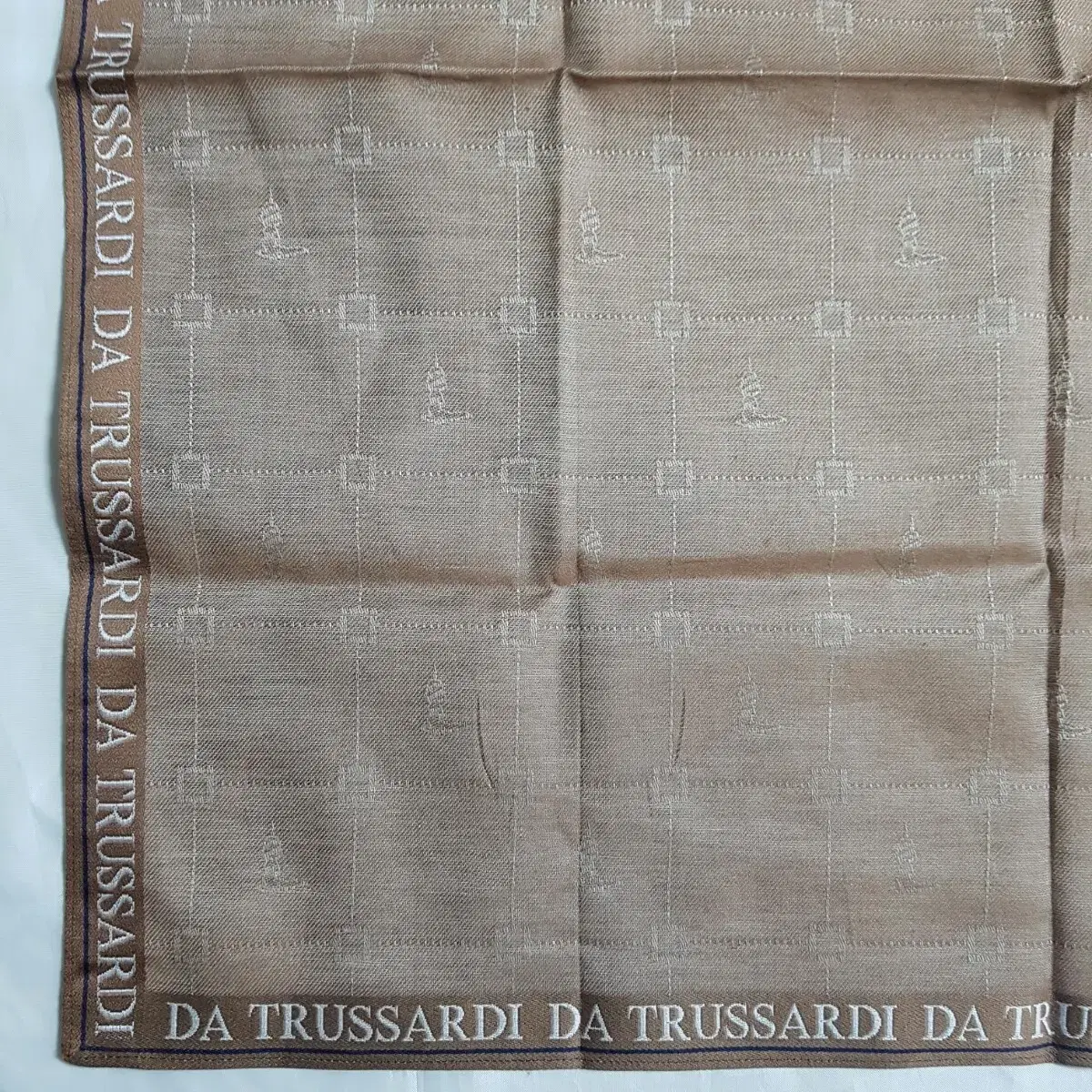 TRUSSARDI 손수건