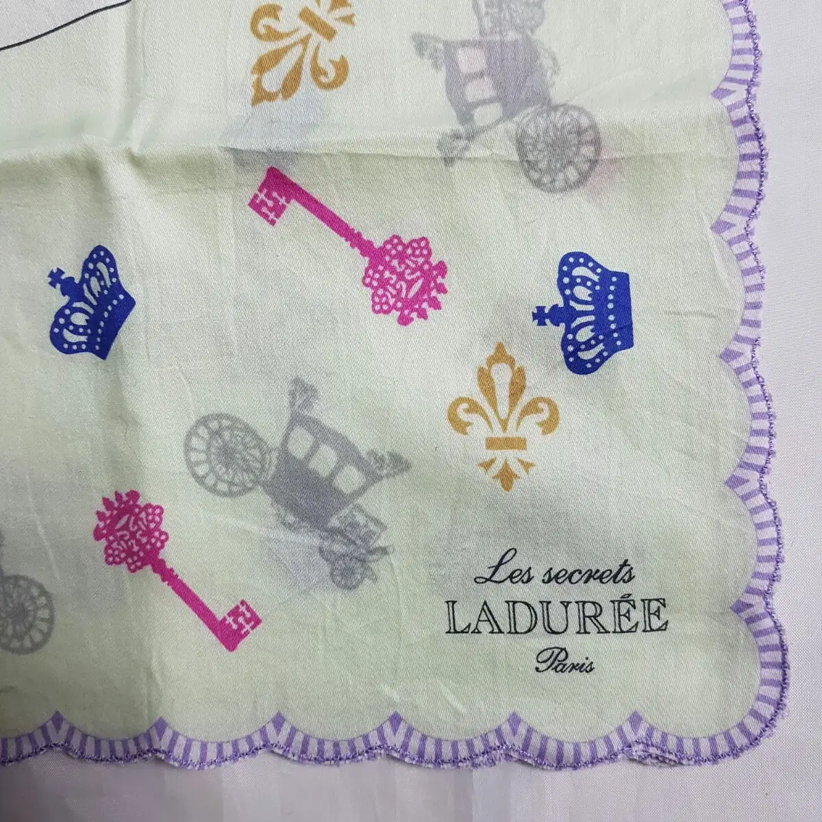 LADUREE 손수건