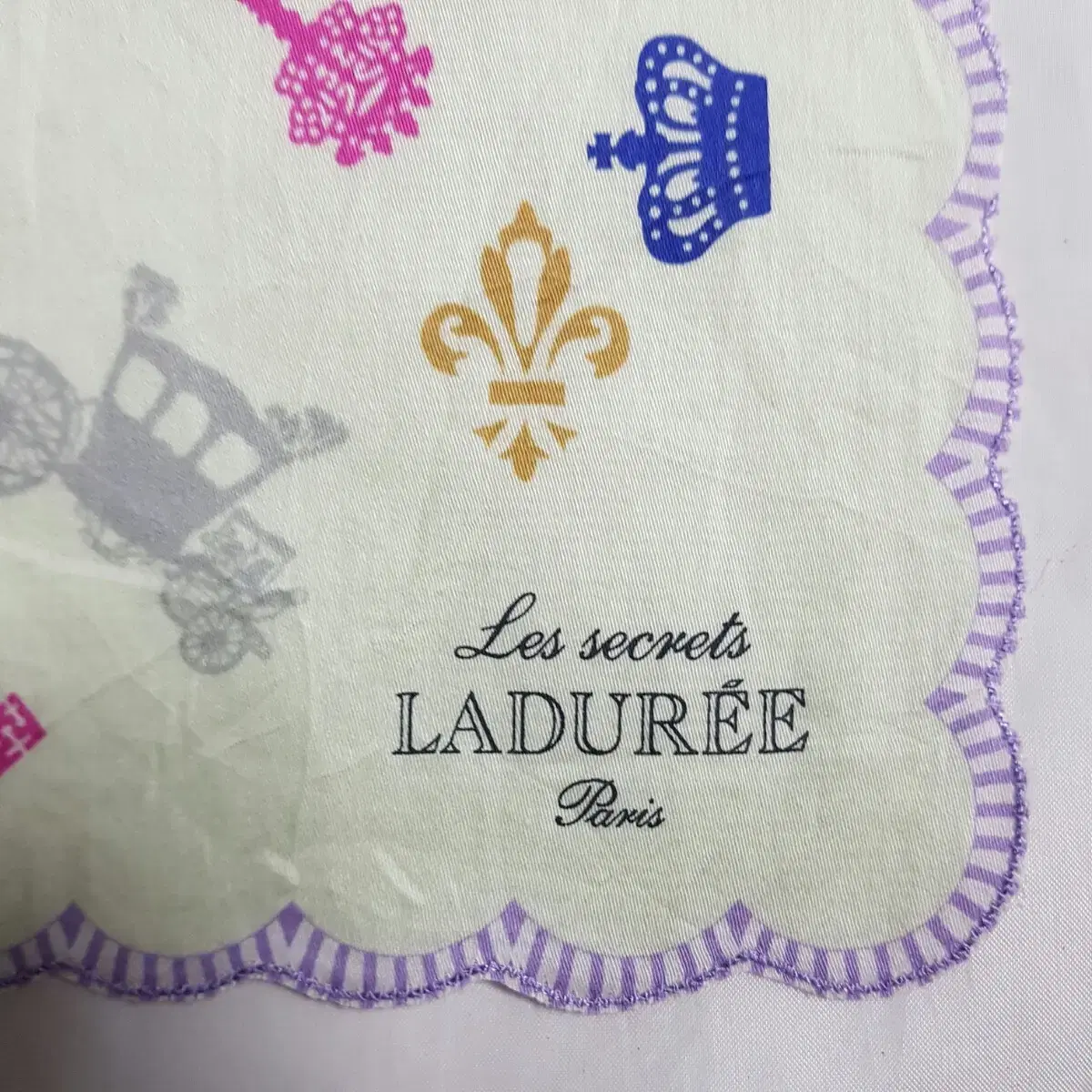 LADUREE 손수건