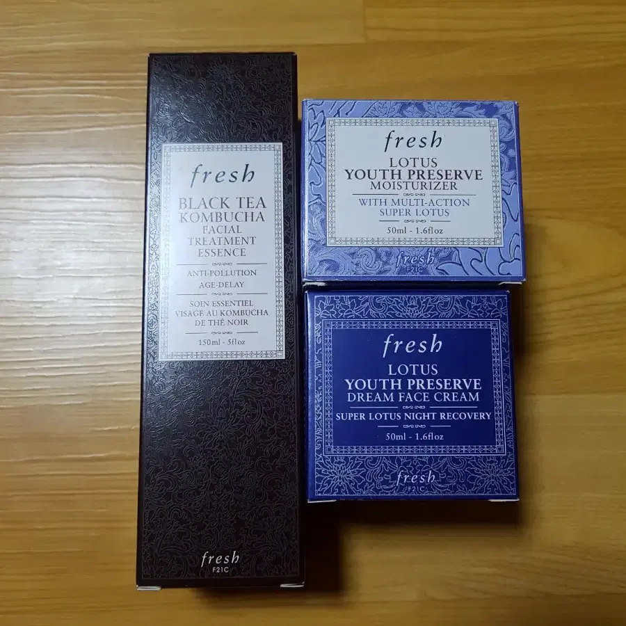 프레쉬 블랙티 콤부차 페이셜 트리트먼트 에센스 150ml