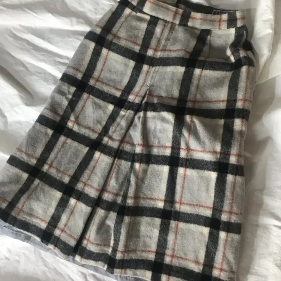 vintage check wool skirt🖤