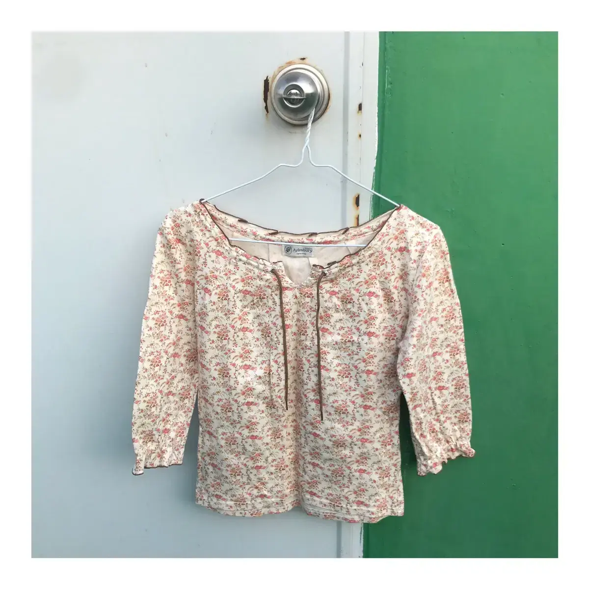 vintage flower T-shirt