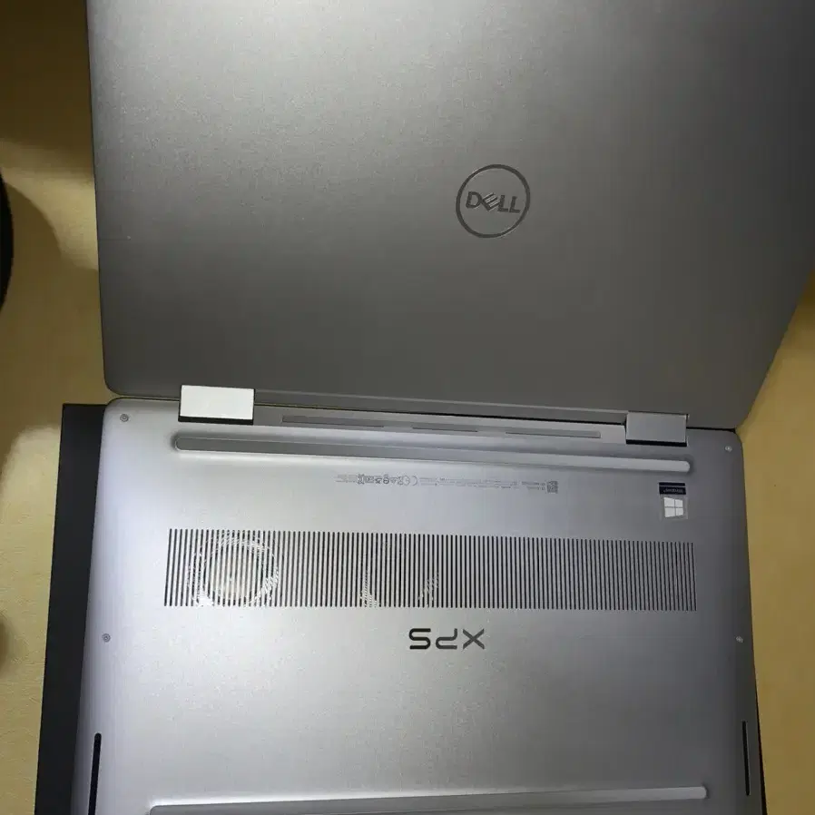 델 xps2in1 15.6인치 xps9575 노트북