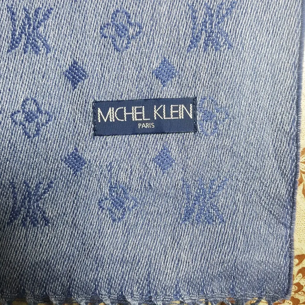 MICHEL KLEIN 머플러