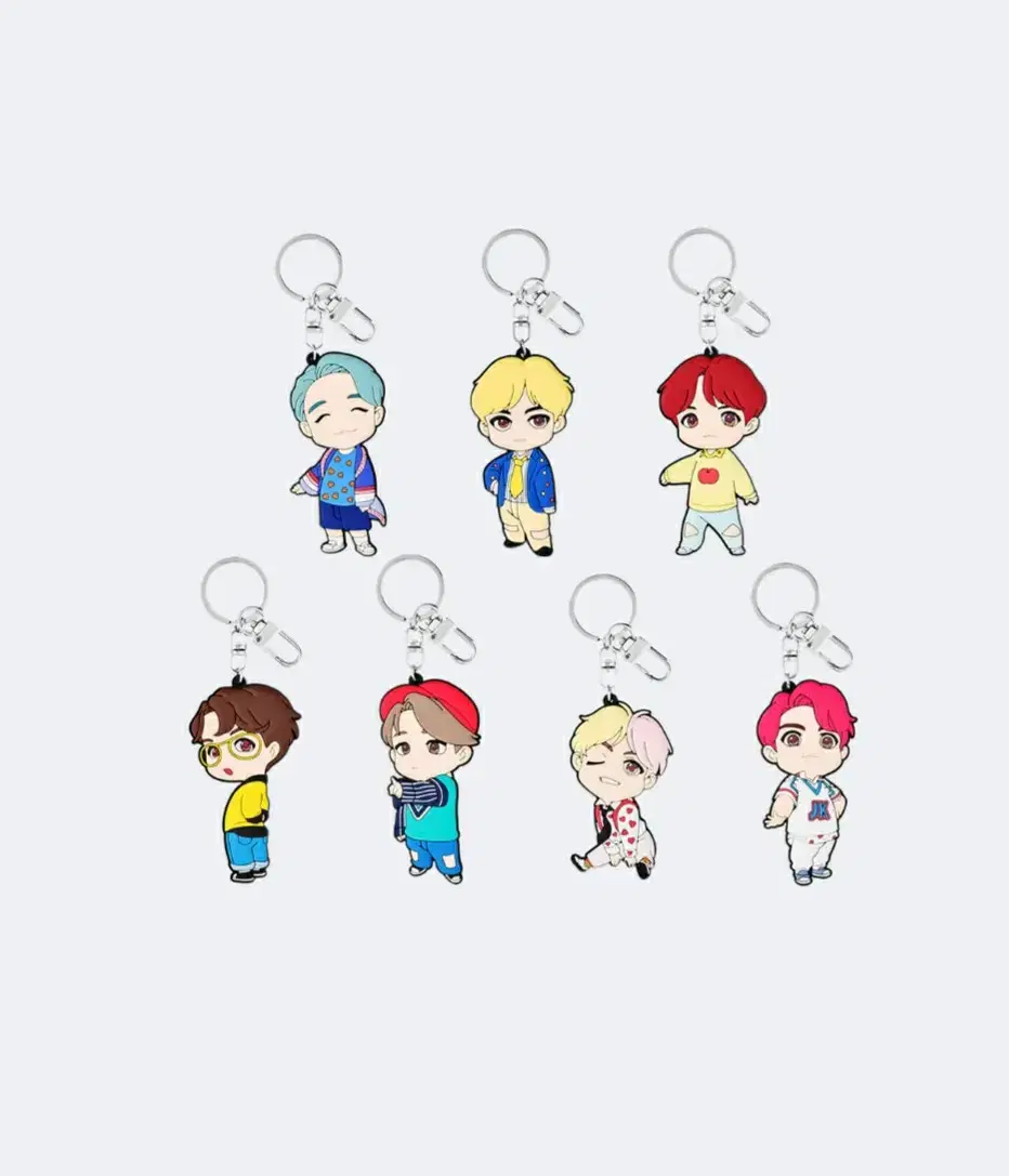 Sells popup store BTS keyring 