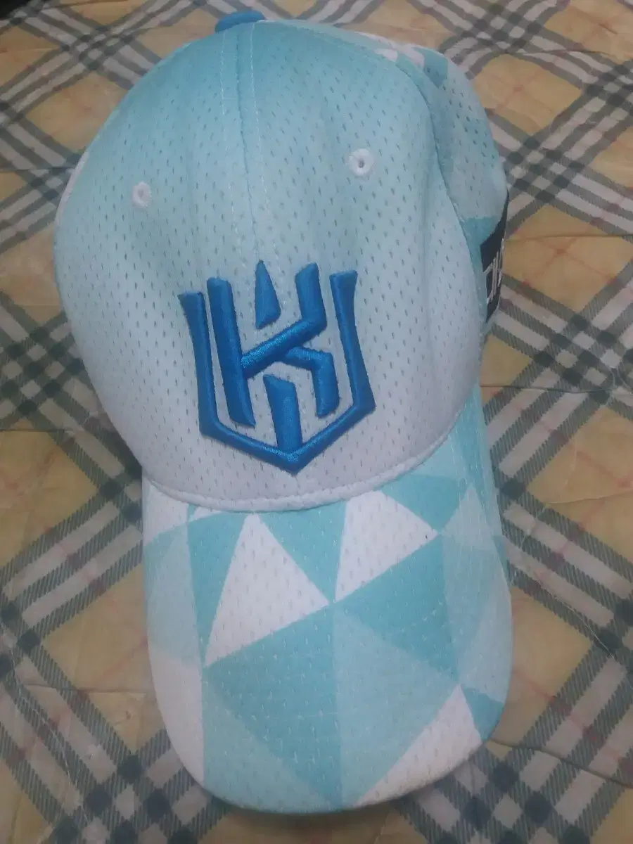 KT hat