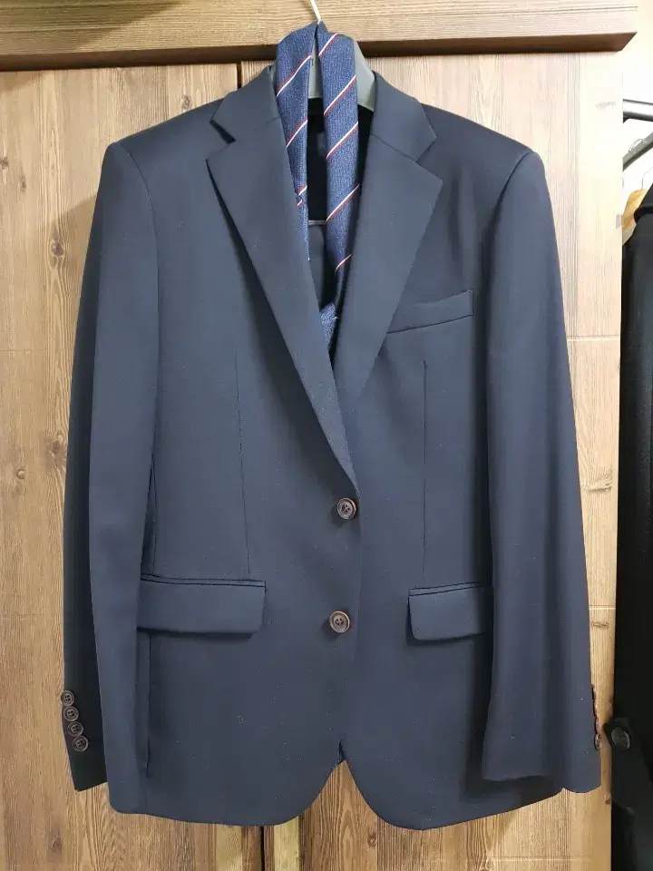 (NEW)Interview ZIOZIA dark navy suit