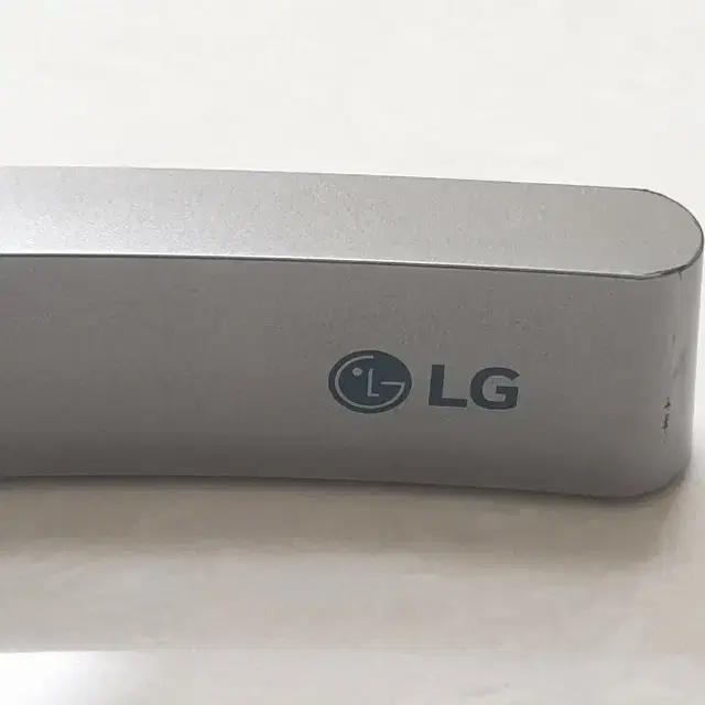 75SK8070 LG TV 스탠드