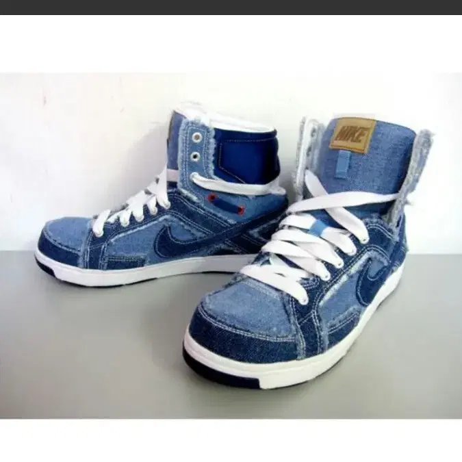 정품(230)NIKE AIR TROUPE 2 MID 441839-400