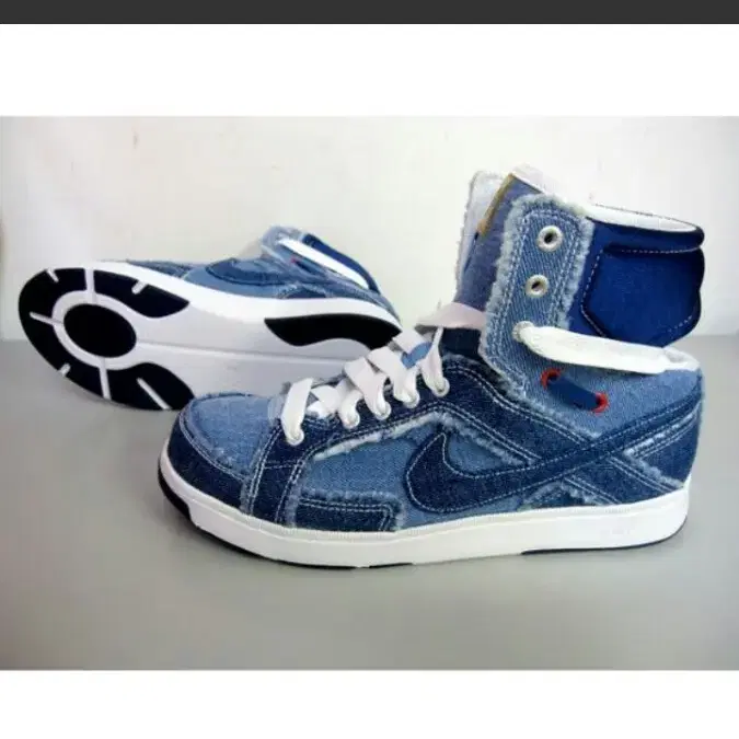 정품(230)NIKE AIR TROUPE 2 MID 441839-400