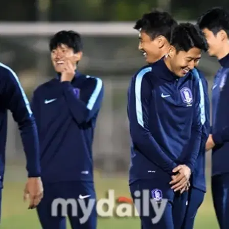 16-18 대한민국 축구 국가대표 국대 드릴탑 선수용