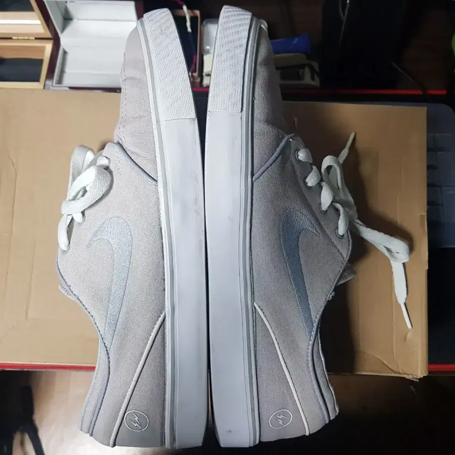 [270] NIKE STEFAN JANOSKI FRAGMENT