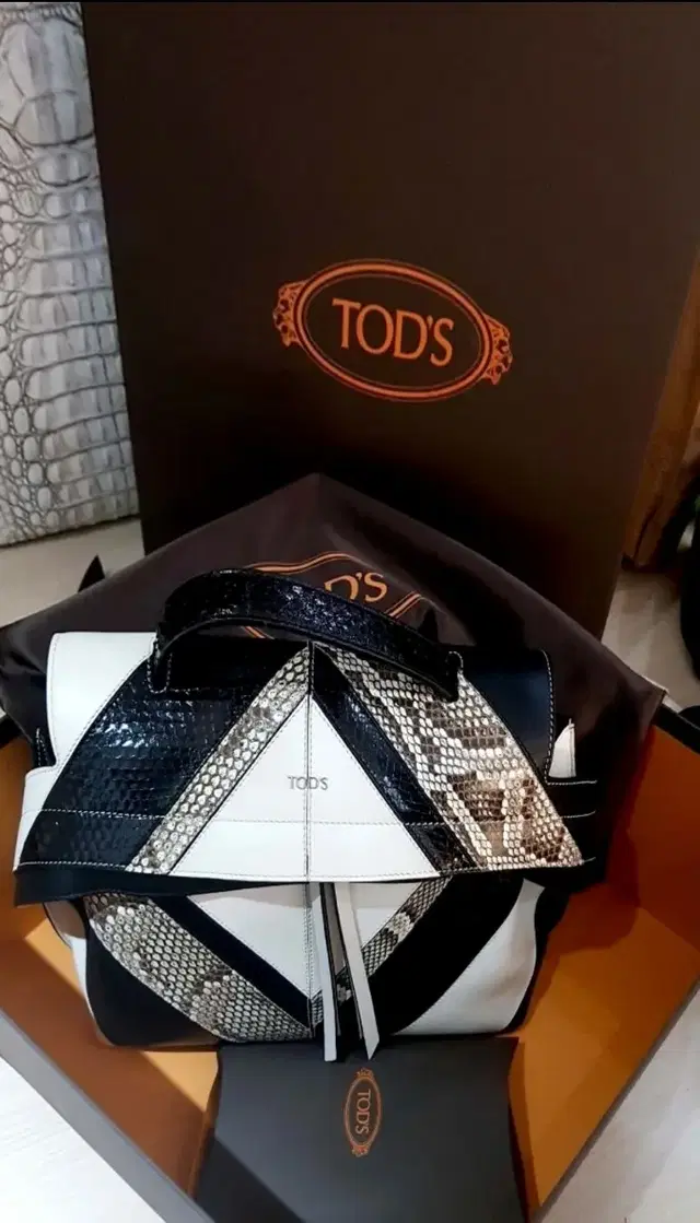 TOD'S 리미티드백