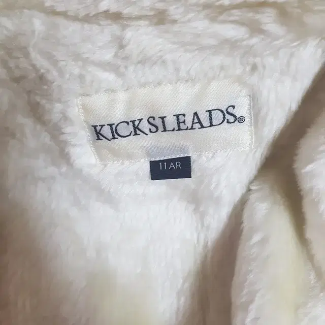 KICKSLEADS 무스탕