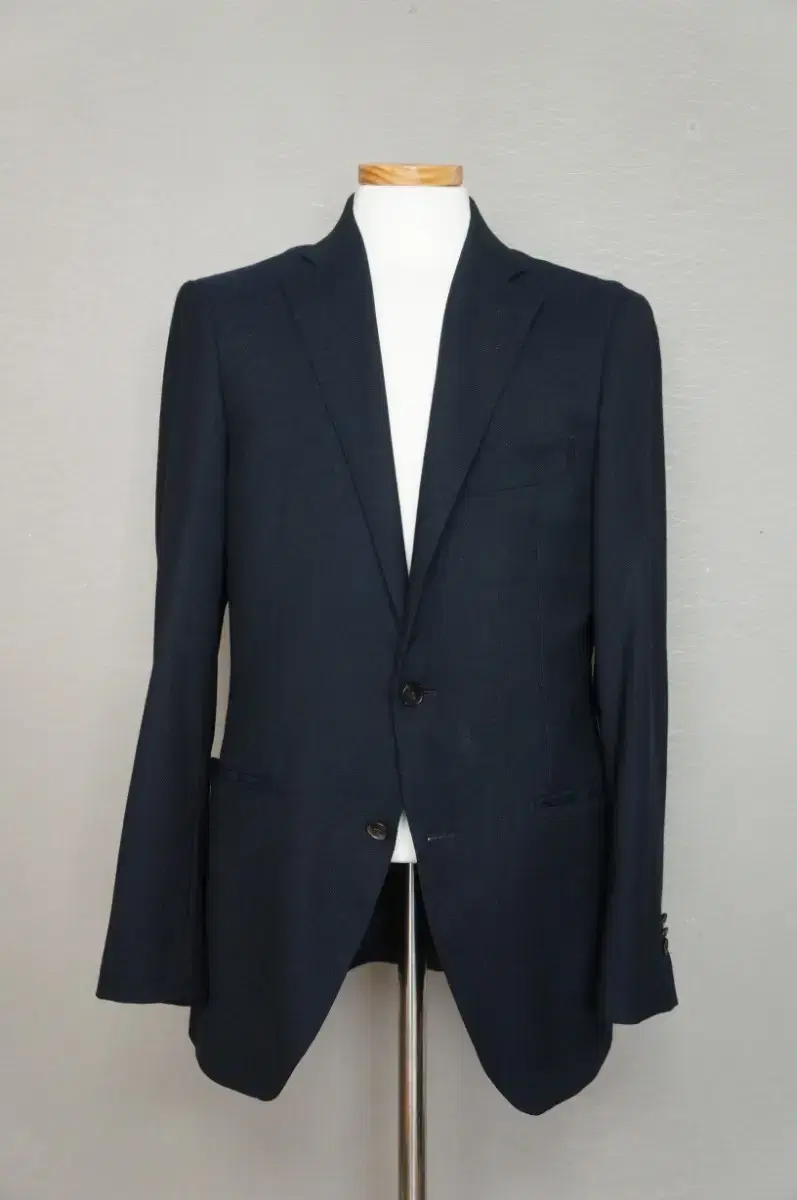 Take0 Universal Language Navy Blazer