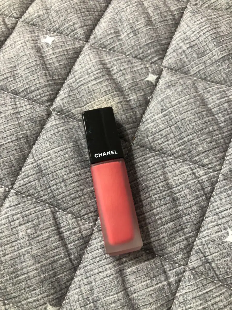 Chanel Le Rouge Allure Ink No. 146, genuine product of Hyundai Department Store