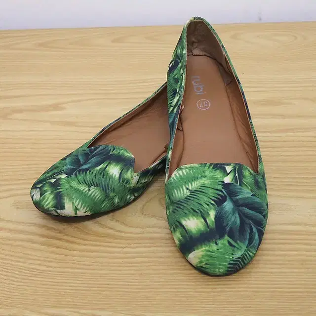 [C23] RUBI Jungle Green Sandals (235)