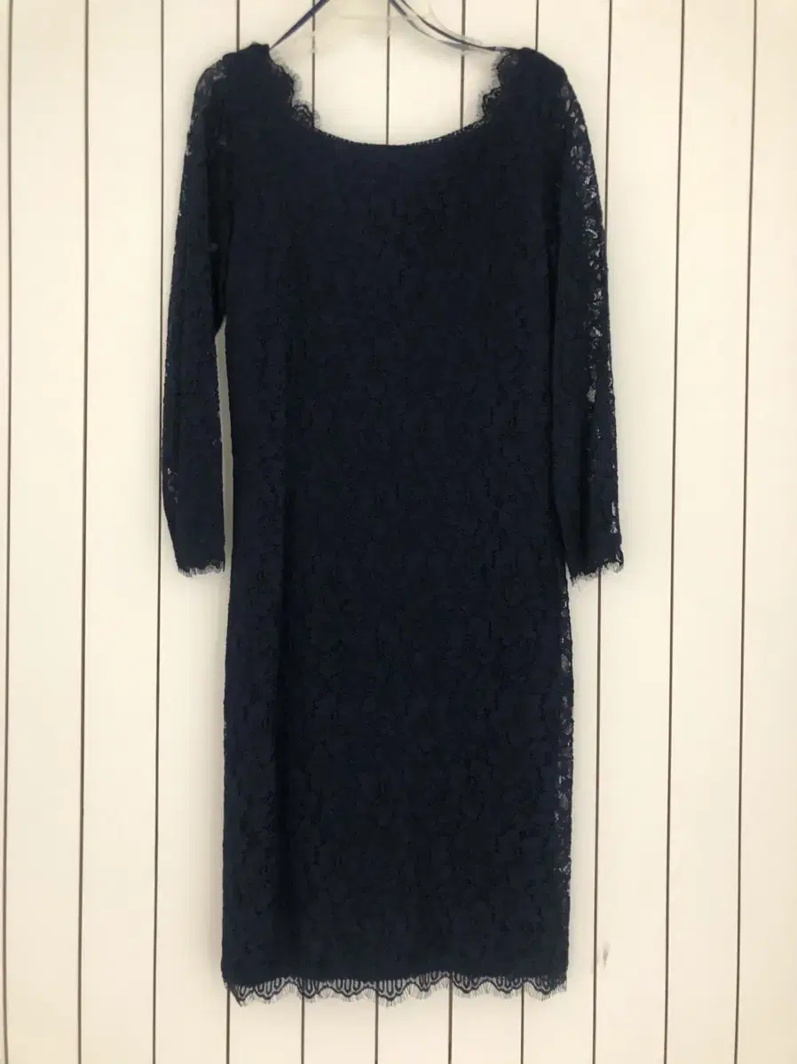 DVF ZARITA Midnight 6 size