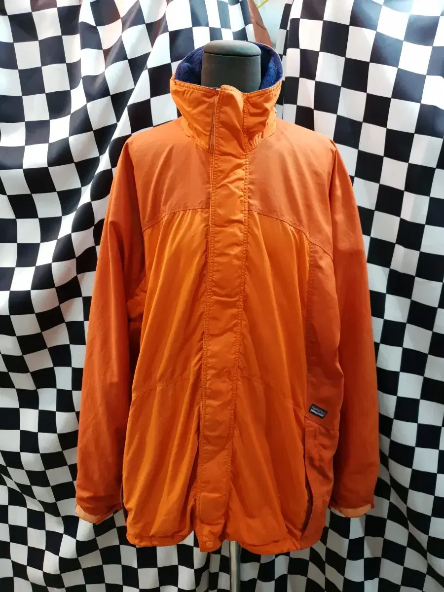 Patagonia 90s Orange Windbreaker Jumper