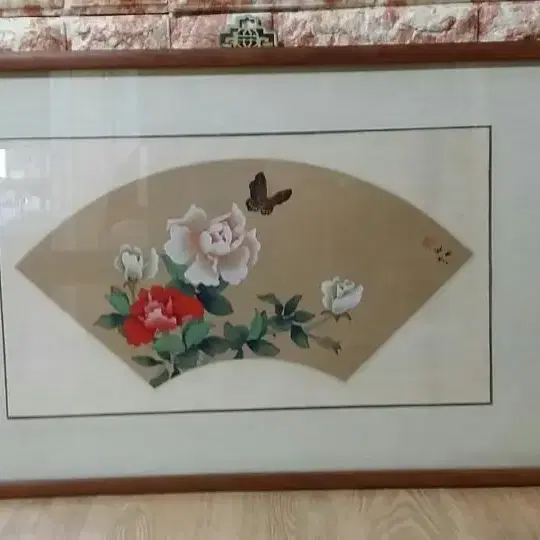 □ (꽃과나비가 그려진 ) 부채그림