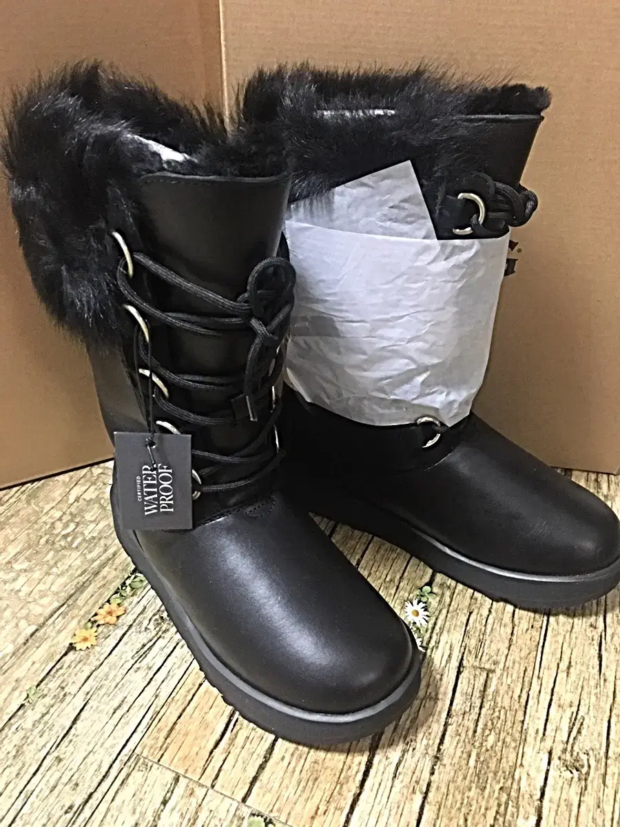 UGG 부츠 230