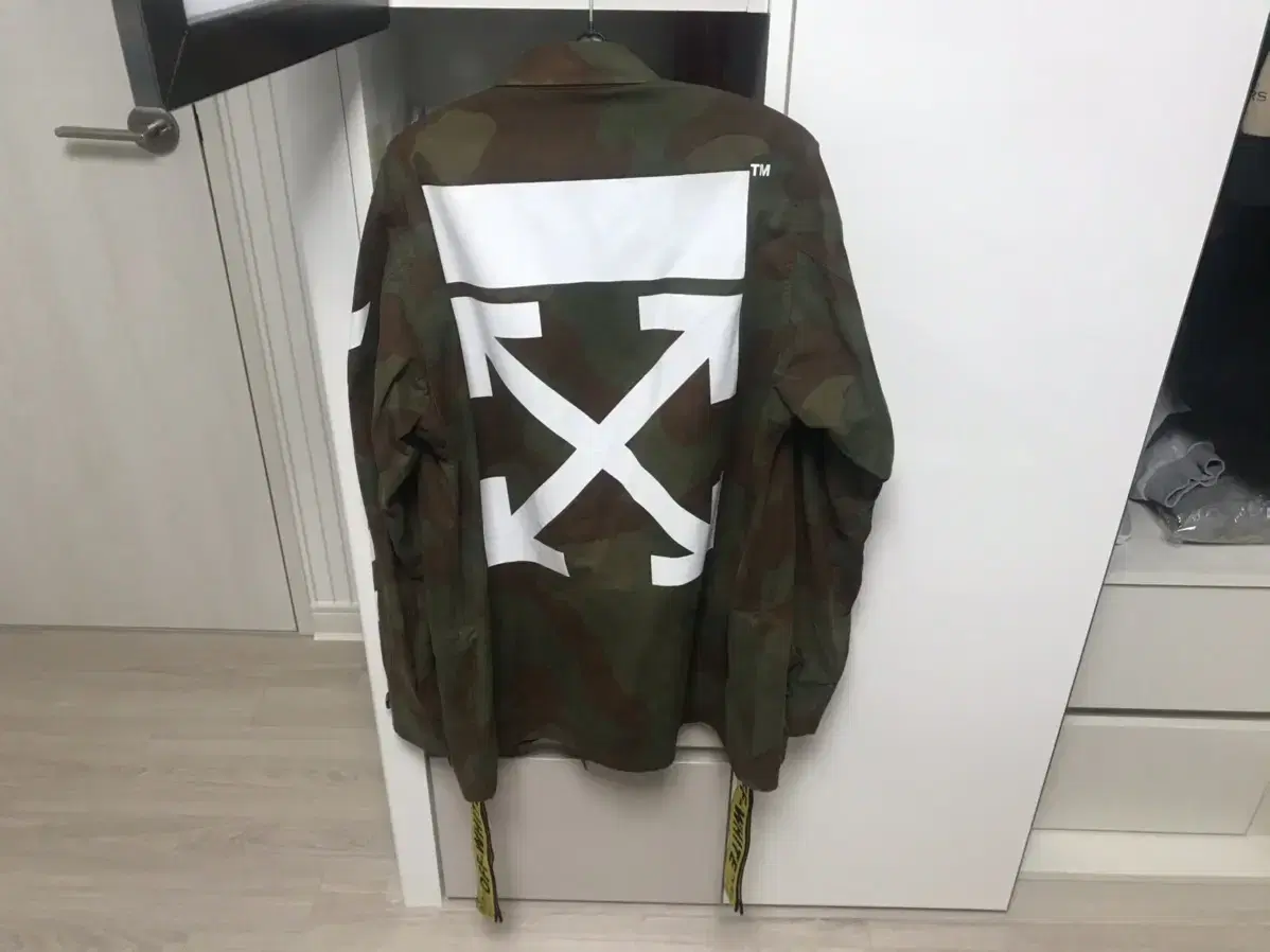 오프화이트 카모 자켓 off white camo jacket