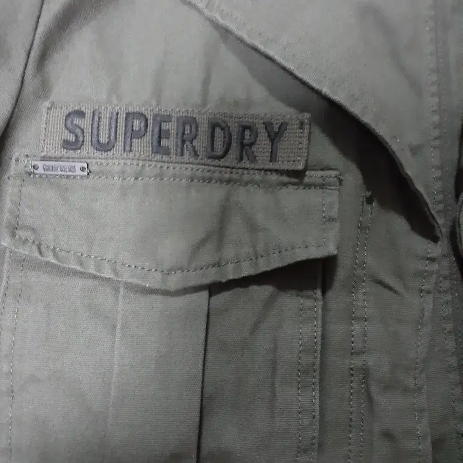 SUPERDRY 정품크롭 M사이즈