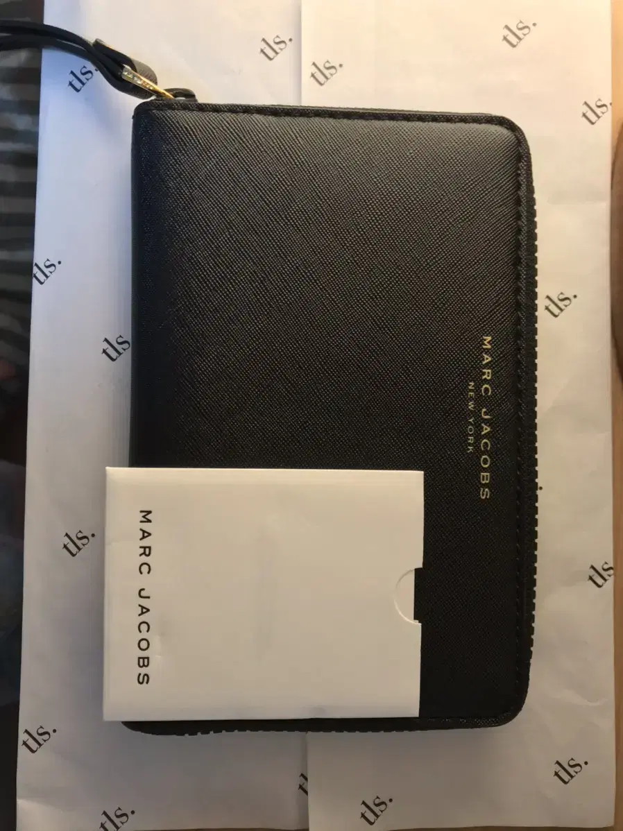 Marc Jacobs Wristlet