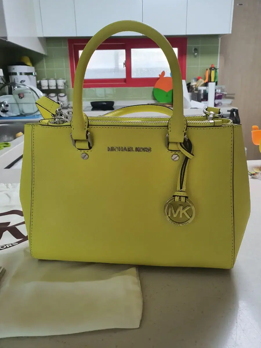 Michael Kors Bags<마지막 가격내림>