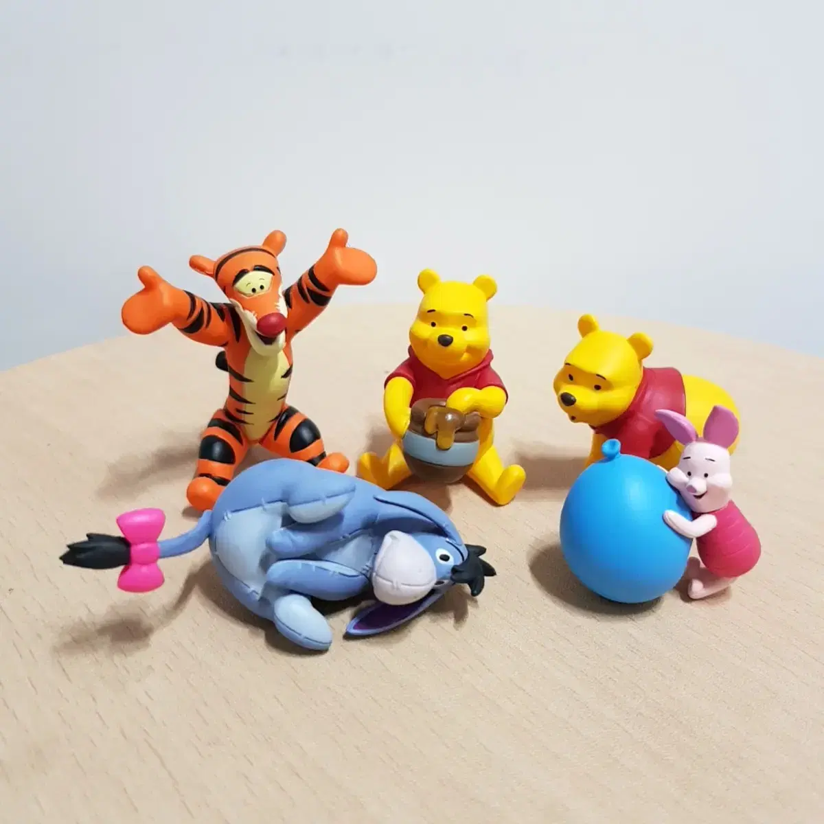 5 Disney Winnie the Pooh Puttitos full set (includes box)