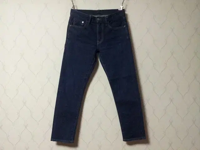 UNIQLO Selvage Slim Fit Jeans/Size 28/28-696