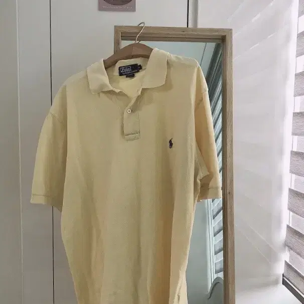 Polo yellow kara-tee