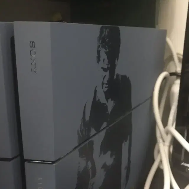 PS4 언쳐티드 에디션 500g 언챠티드 시리즈와 함께 판매합니다