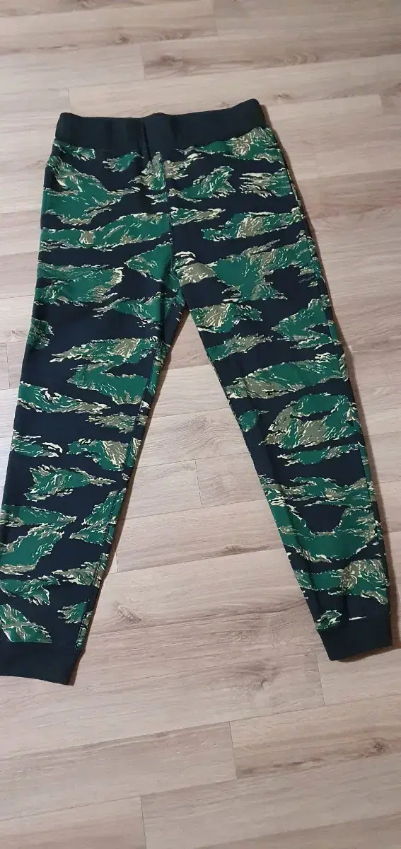 Vape Tiger Camo Pants