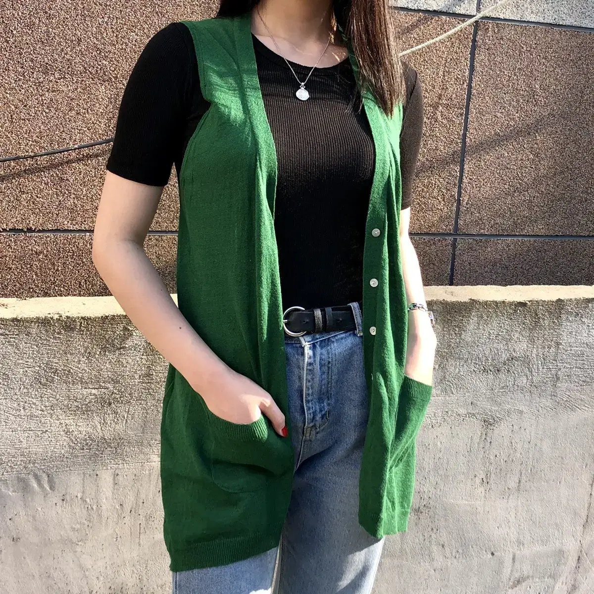 t.view Green knit vest