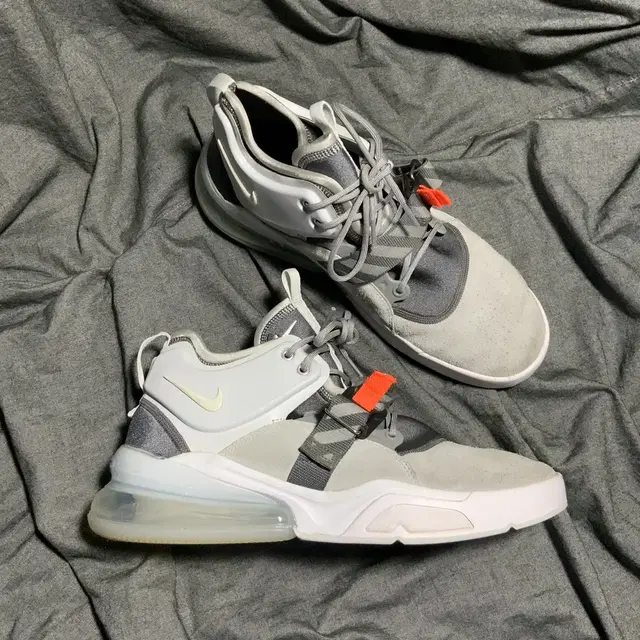 NIKE Air Force 270 Sz 12(300)