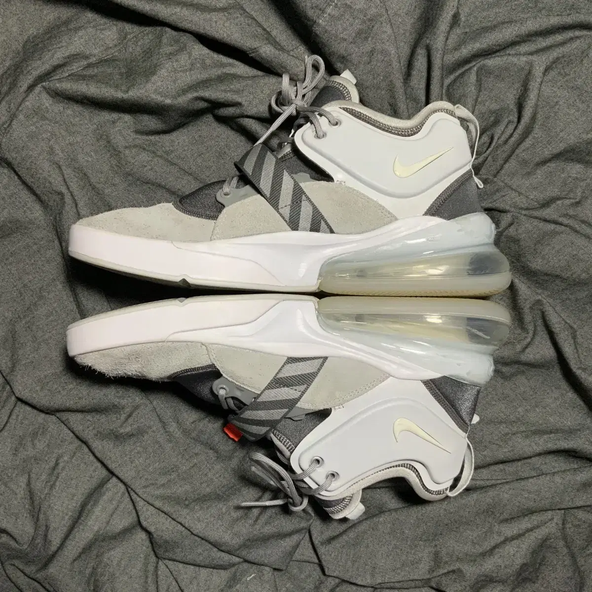 NIKE Air Force 270 Sz 12(300)