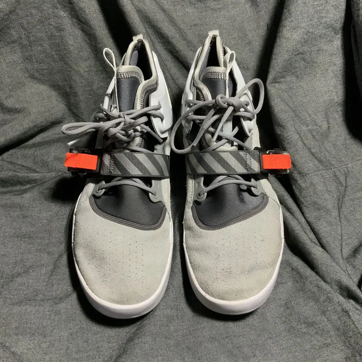 NIKE Air Force 270 Sz 12(300)