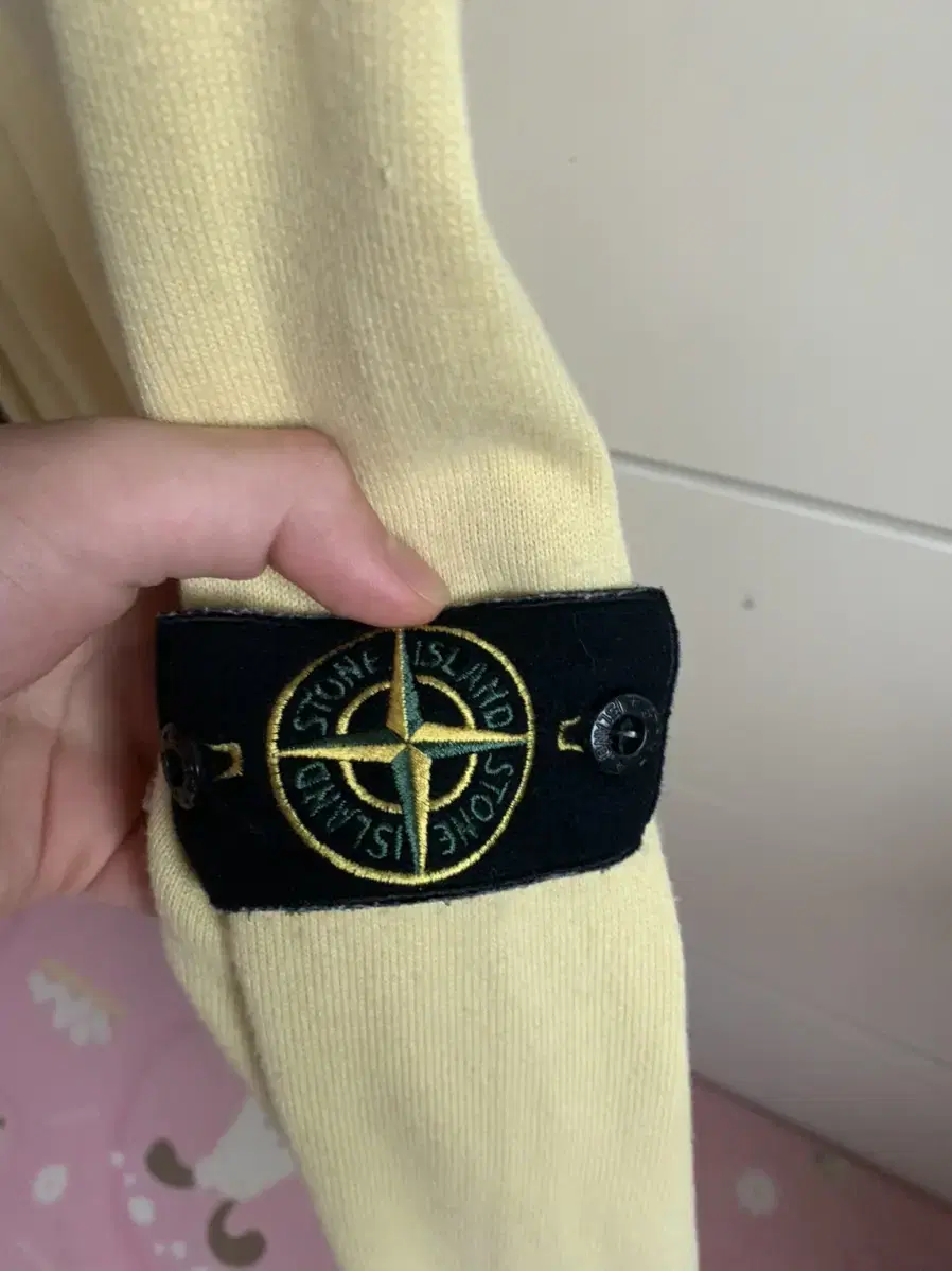 Stone Island Knit Light Yellow