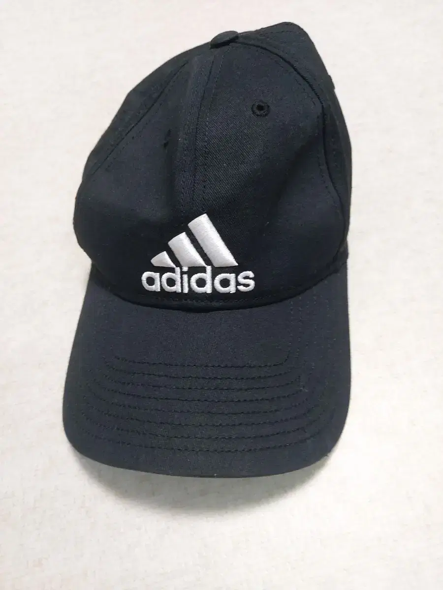 Adidas hat